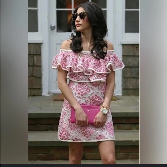 Alexis off the shoulders dress - Picture 2 of 2